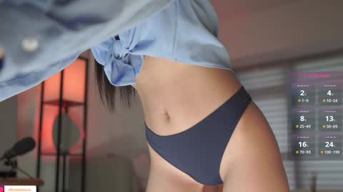 Belle Adrienne  IG  online show from December 3, 11:38 pm