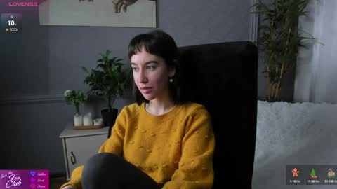 Bella online show from December 12, 1:39 pm