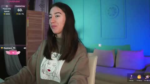 Bella online show from December 5, 3:32 pm