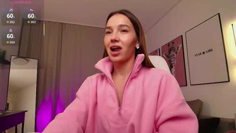 Bella online show from November 25, 1:37 am