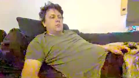 ben_2456 online show from April 7, 7:10 am