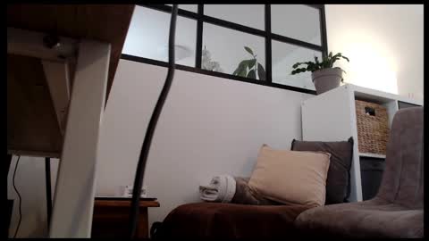 bencobra online show from December 9, 11:47 am