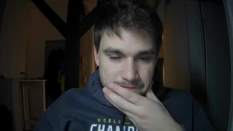 benjim69 online show from October 30, 9:59 pm