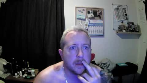 benzguy online show from December 18, 8:20 am