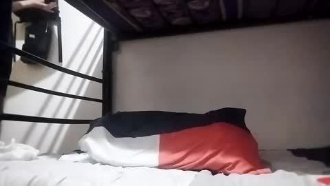 bennivanni online show from February 25, 8:47 am