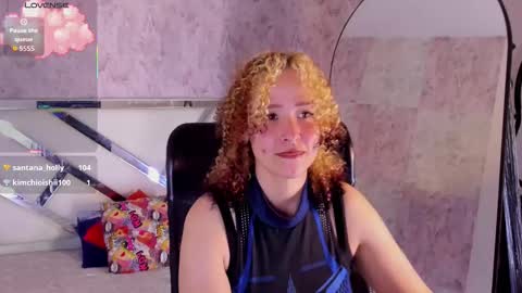 benny_wilson online show from November 19, 4:23 am