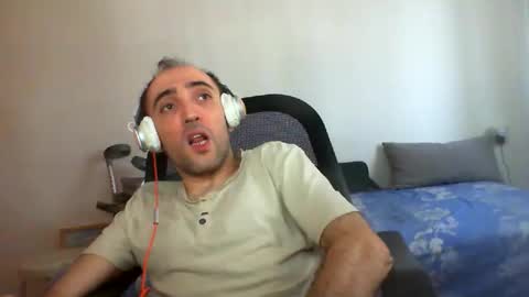 bentish online show from October 20, 7:46 am