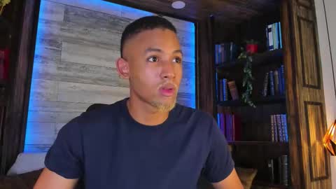 bento_fox online show from March 5, 3:48 am