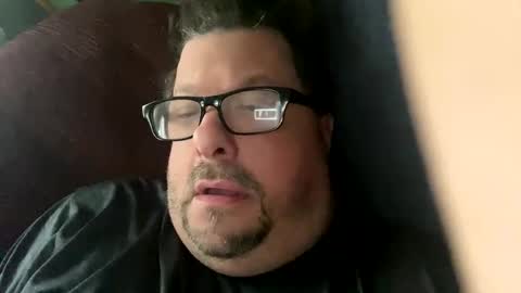 Snapshot of bepino7272 chatting on March 3, 1:34 pm bepino7272 online show from March 3, 1:34 pm