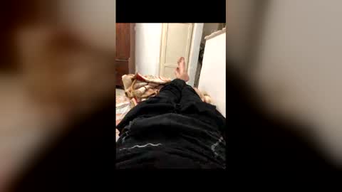 berarrdi_25 online show from April 2, 11:55 pm