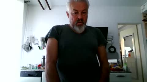 Martin online show from April 3, 6:09 am