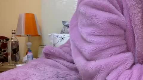 tixxie  online show from January 8, 5:15 pm