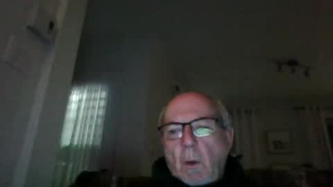 Snapshot of bernard1102 chatting on March 10, 9:56 am bernard1102 online show from March 10, 9:56 am