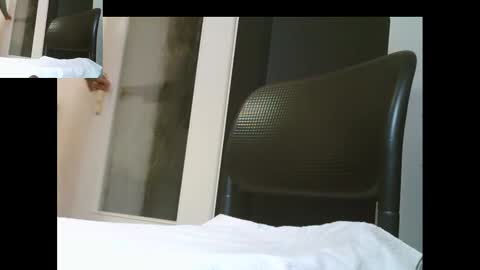 bernardo1968 online show from January 1, 2:41 am