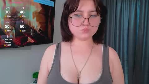 Snapshot of bernice_knight chatting on September 17, 11:13 am Maria online show from September 17, 11:13 am