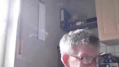 bernie6004 online show from July 13, 6:39 am