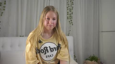 Mira online show from March 23, 12:21 pm