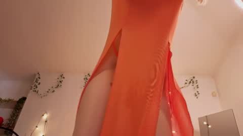 Hi Im NikaComing back online on Monday 3 online show from June 29, 10:15 am