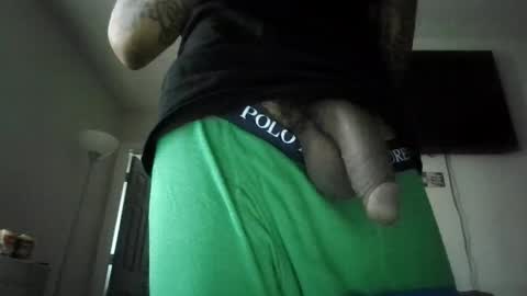 ToxicPipe757 online show from October 22, 12:51 pm