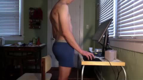 best_triam online show from February 9, 10:00 pm