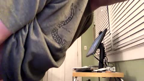 best_triam online show from November 29, 11:23 pm