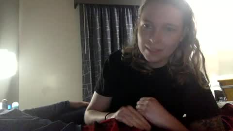 betterwhenitsrough69 online show from June 17, 5:45 am