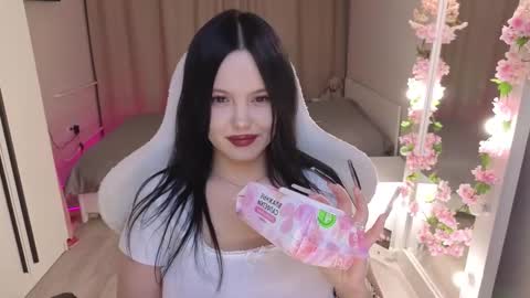 Betty online show from November 21, 3:10 pm