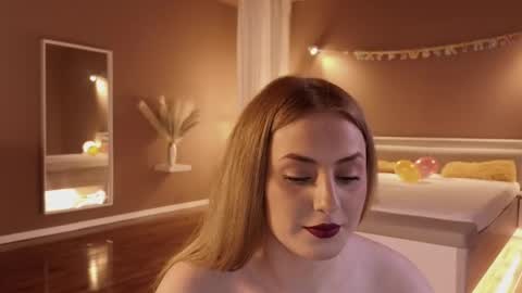 Bettys Room online show from January 15, 8:37 pm