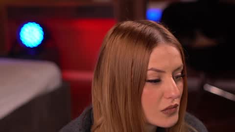 Bettys Room online show from February 7, 3:45 am