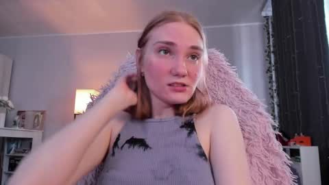 Dory make me happier online show from March 25, 4:08 am