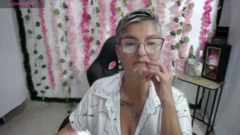 bibiana online show from February 13, 11:04 pm