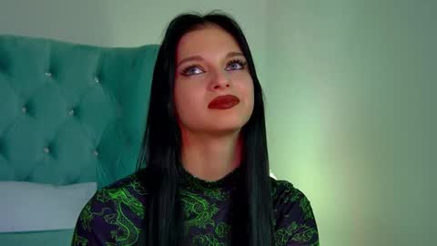 Snapshot of beverlyyork chatting on February 4, 5:01 pm Beverly online show from February 4, 5:01 pm