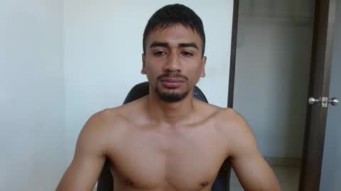 Snapshot of bfernando_05 chatting on September 23, 11:59 am BAYRON online show from September 23, 11:59 am
