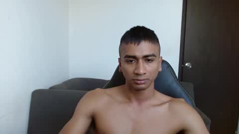 Snapshot of bfernando_05 chatting on February 12, 7:24 pm BAYRON online show from February 12, 7:24 pm