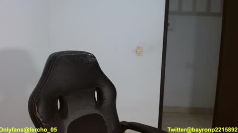 Snapshot of bfernando_05 chatting on October 22, 2:48 am BAYRON online show from October 22, 2:48 am