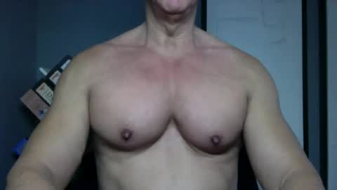 BGDKMUSCLEGUY - SELECTED BY CHATURBATE AS A TOP BROADCASTER FOR 2023 online show from November 24, 5:55 pm