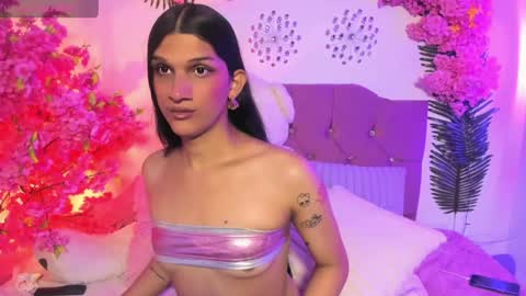 bianca_baldwin01 online show from May 14, 10:19 pm