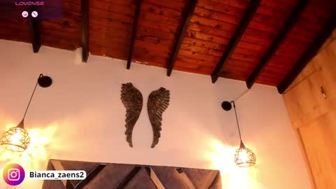  B I A N C A  online show from March 8, 11:48 am