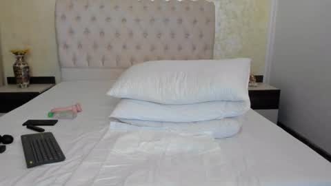 BiancaCruzzz online show from March 29, 6:20 pm