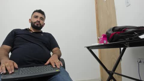 Tommy online show from October 24, 2:34 am