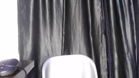 bella online show from September 30, 9:25 pm