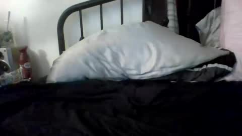 BigBagz online show from March 29, 7:15 pm