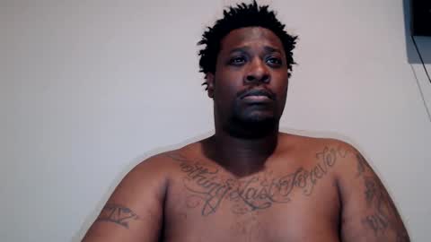 bigblack004 online show from March 17, 6:40 am