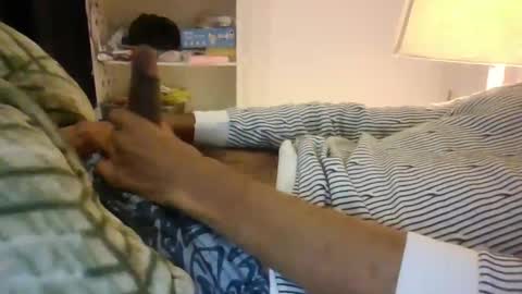 bigblackdaddy333 online show from December 29, 7:39 am