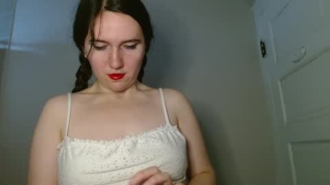 Isabella online show from November 22, 5:55 pm