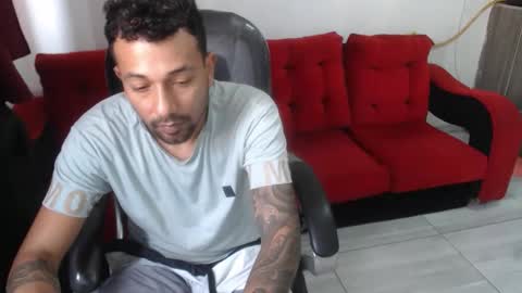 bigcock_hair online show from April 6, 8:43 pm