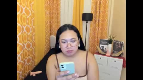 BABY LEXIE online show from May 13, 1:32 pm