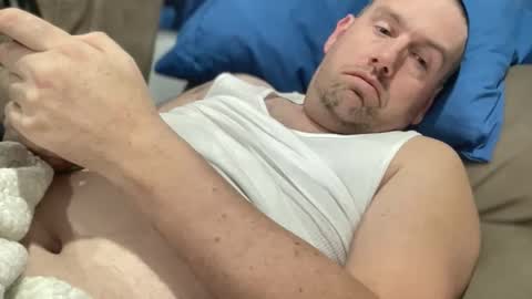 bigcocksuckingslut online show from February 15, 2:36 am