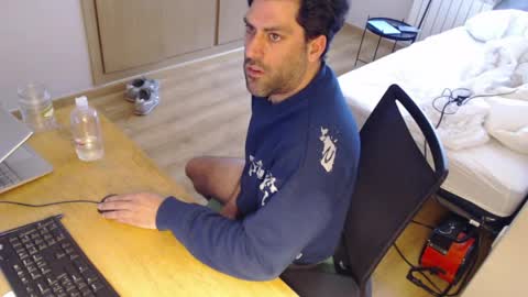 bigcok35spain online show from April 2, 8:32 am