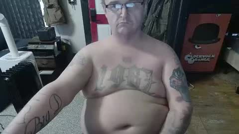 Darryl online show from April 22, 1:07 pm